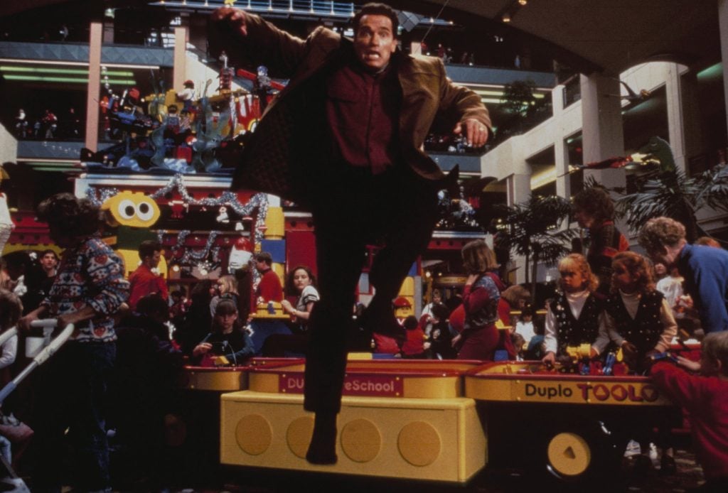 Jingle All the Way (1996) أفضل أفلام العطلات