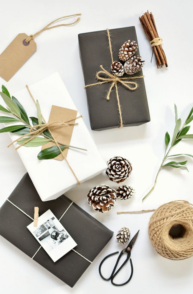 Black Kraft Paper Giftwrap Ideas  Gift wrapping, Gift wrapping  inspiration, Gift wraping