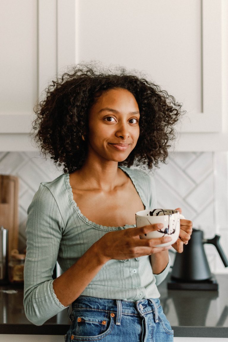 woman drinking coffee