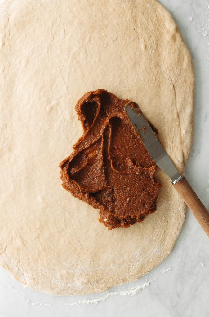 spiced orange date past cinnamon rolls