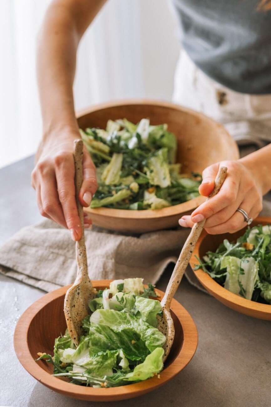serving simple green salad recipe