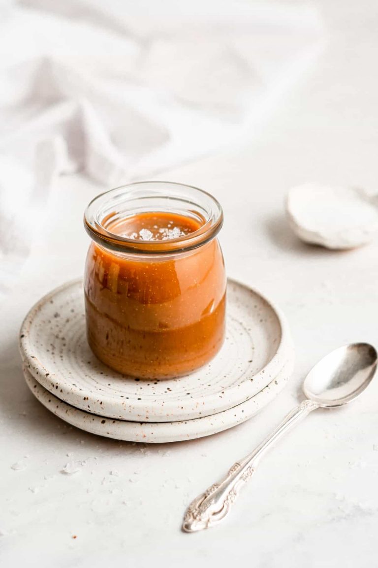 Easy Vegan Caramel Sauce