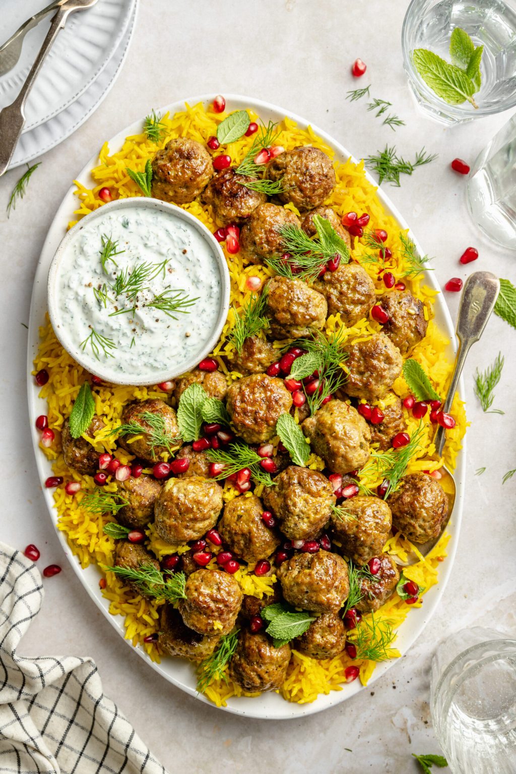 19 Greek Yogurt Recipes for Breakfast, Lunch, and Dinner