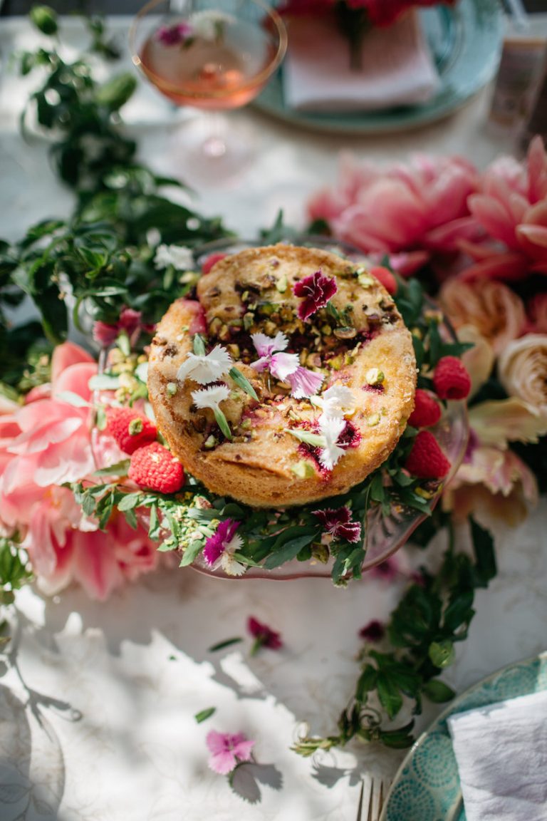 Raspberry and Pistachio Cake with Lemon Glaze, light desserts