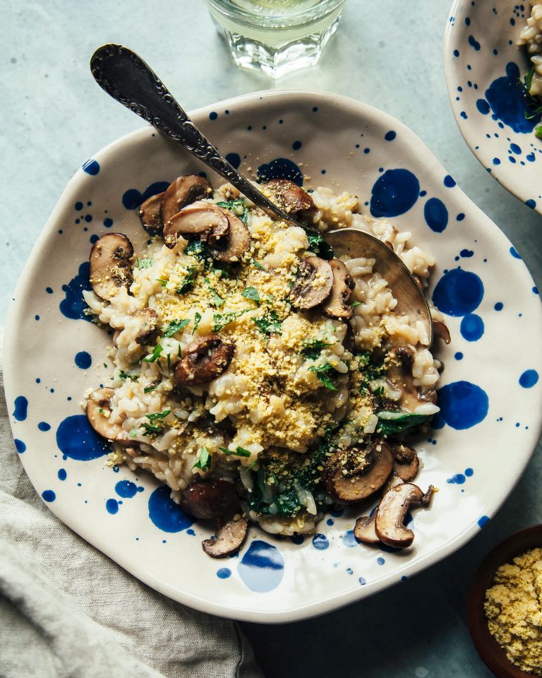 Risotto de champiñones instantáneo vegano fácil