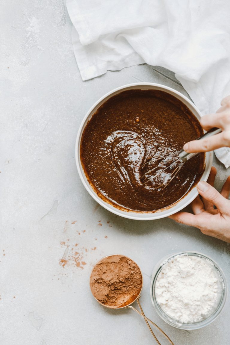 Chefs Name The Best Cocoa Powders for Every Use
