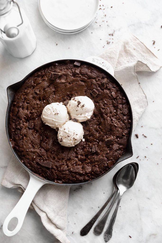 double chocolate skillet cookie_Saturday night dinner ideas