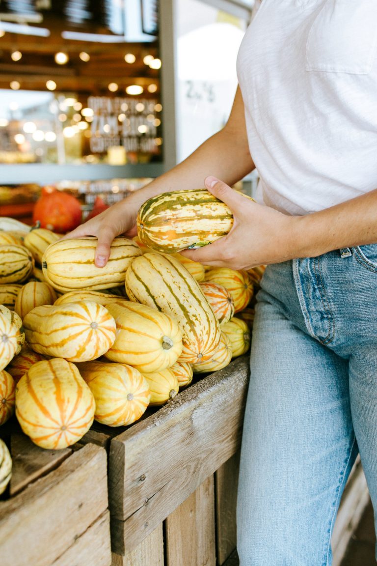 squash at the farmers market