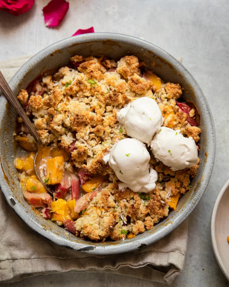 rhubarb mango crumble with almond coconut topping