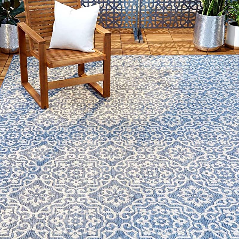 blue pattern rug
