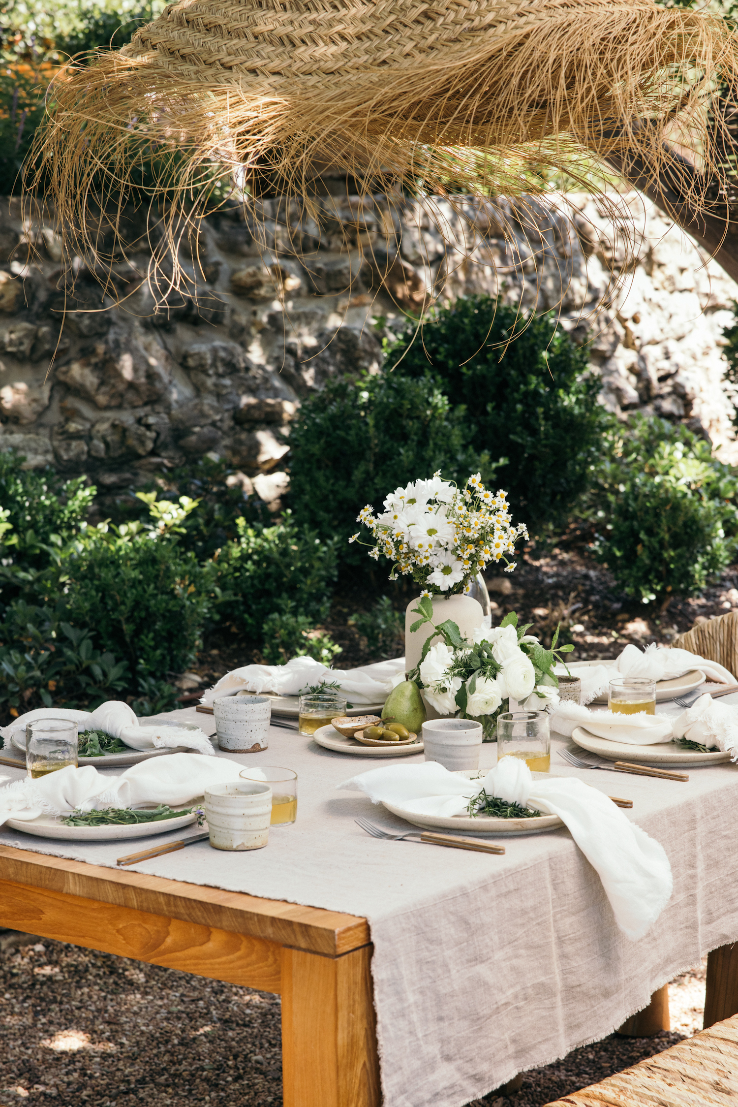 mother's day table decorations, spring table, camille's backyard