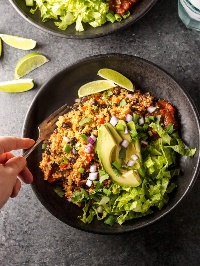 instant pot quinoa burrito bowls_healthy instant pot recipes