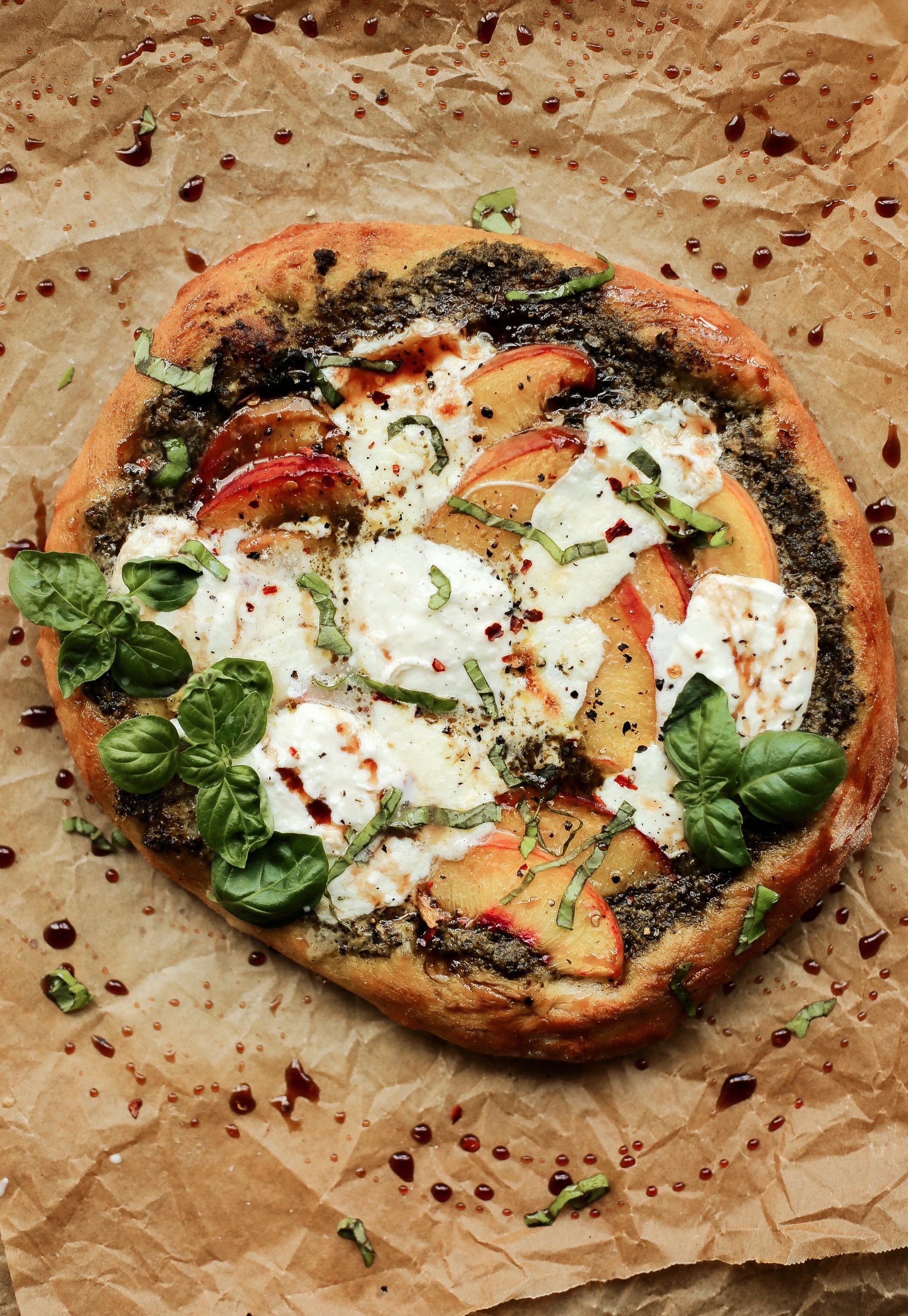 peach pesto balsalmic pizza