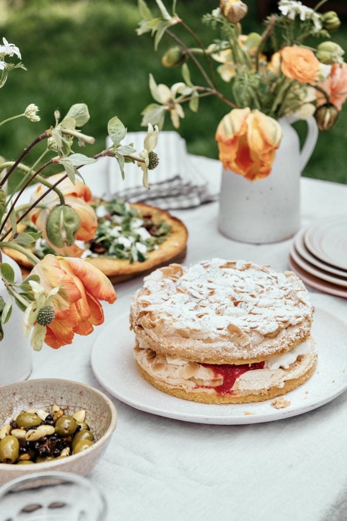 pastel de merengue de ruibarbo_postres del día de la madre 