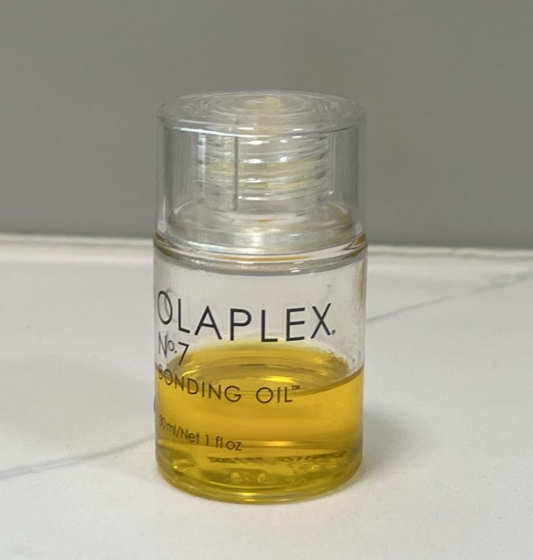 Olaplex No.7 Bonding grapeseed oil for hair
