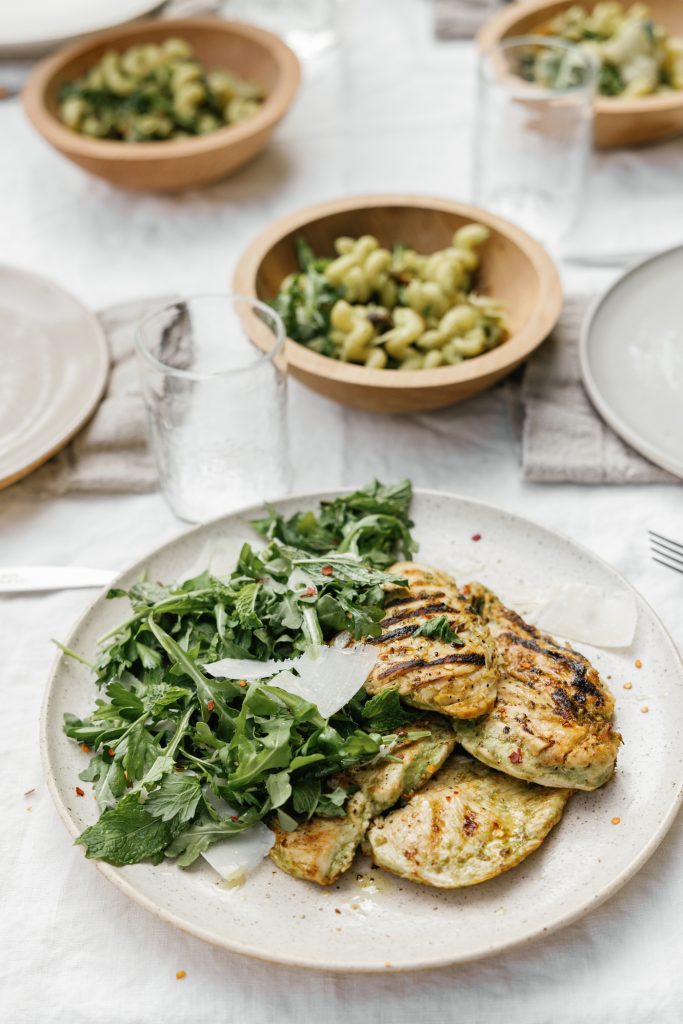 grilled marinated chicken with all the herbs_dinner party recipes