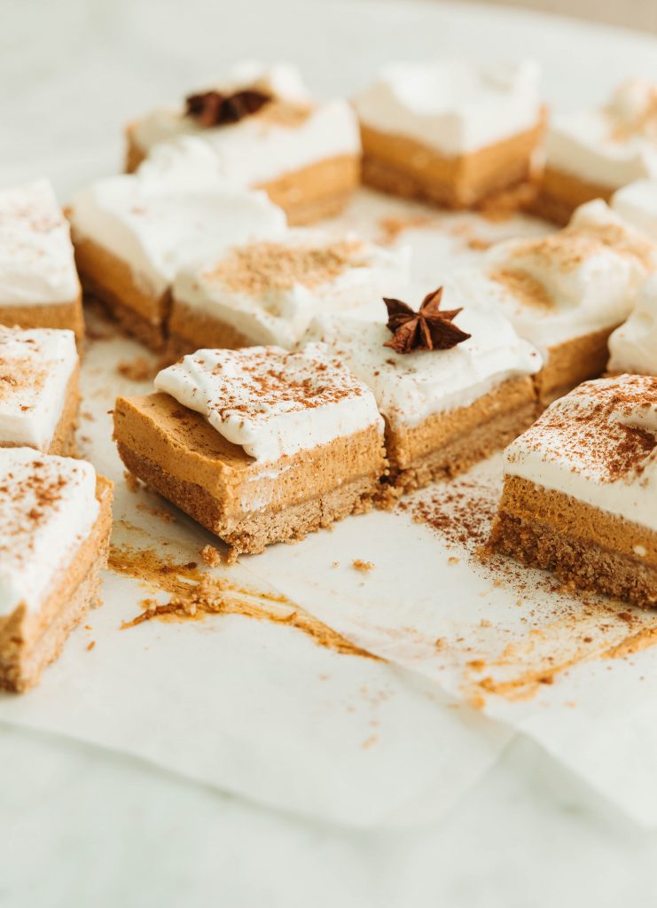 No-Bake Pumpkin Pie Bars
