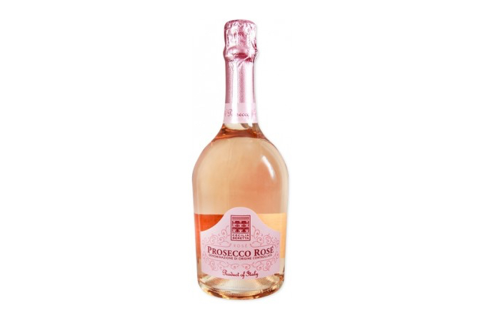 https://camillestyles.com/wp-content/uploads/2023/06/Cecilia-Beretta-Prosecco-Rose-edit-5.png