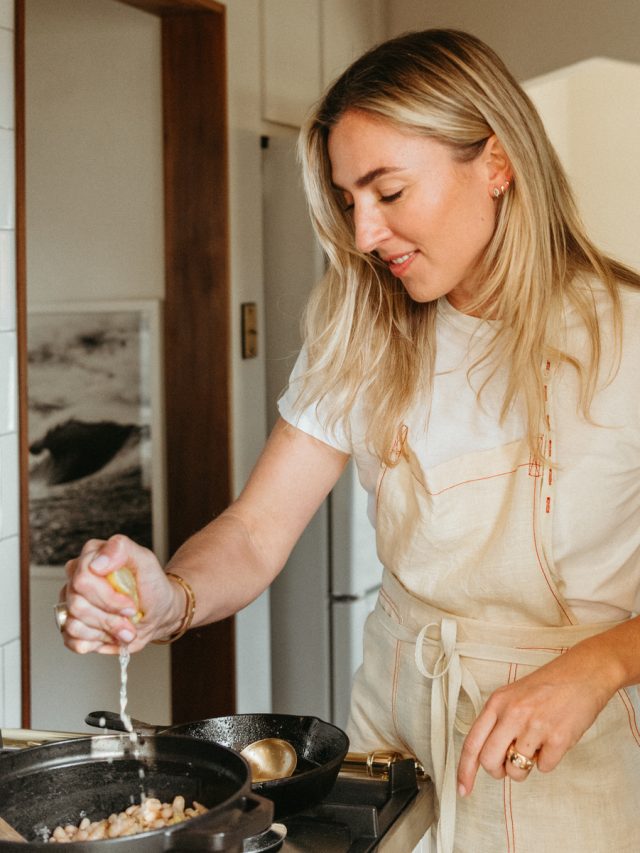 https://camillestyles.com/wp-content/uploads/2023/06/cropped-olivia-muniak-cooking-non-toxic-cookware.jpg