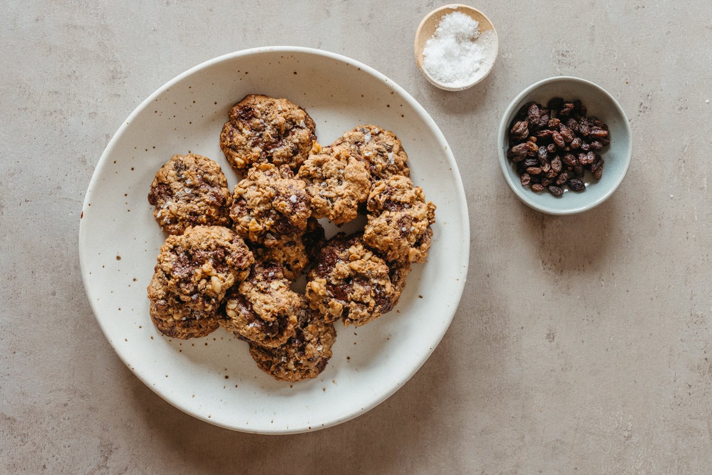 healthy oatmeal cookies_healthy valentine's day desserts