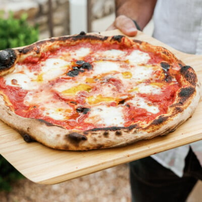 Sausage burrata pizza recipe.