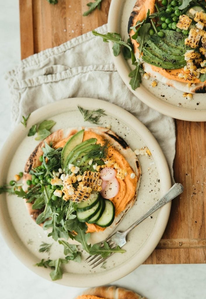 Vegan Flatbread with Roasted Carrot and Red Pepper Hummus_high protein vegetarian meals