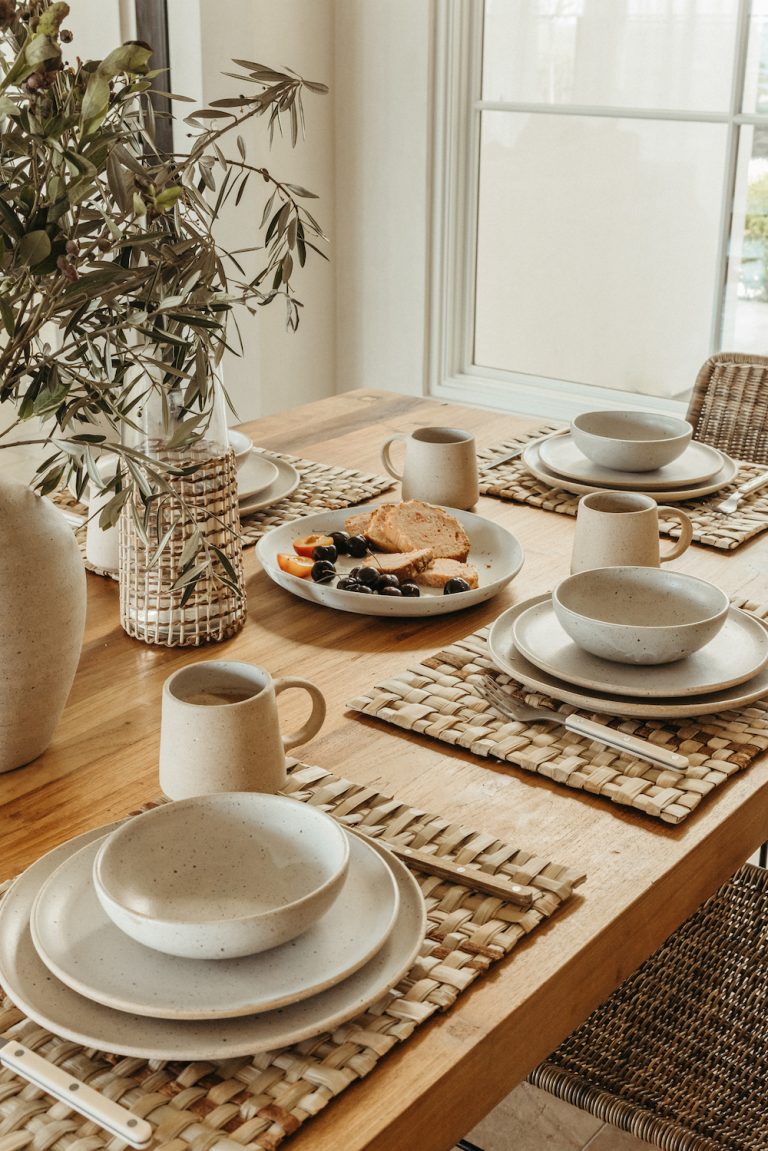 Fall table dinnerware set.