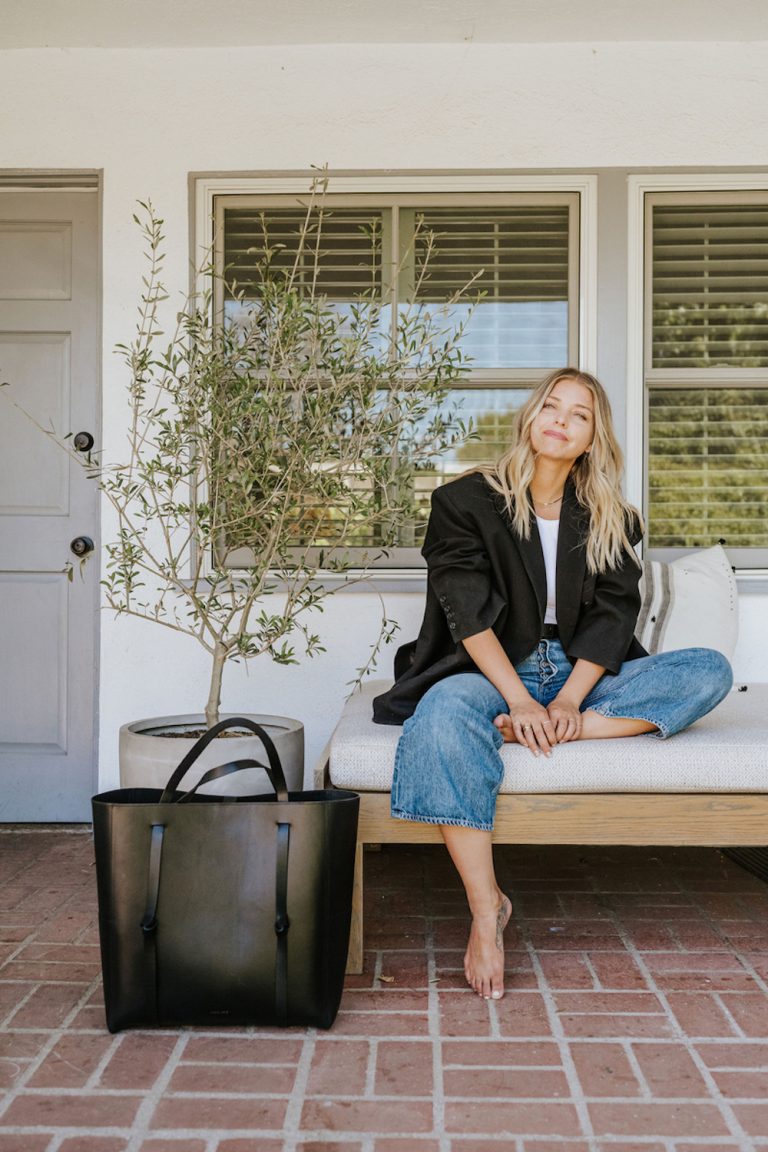 Janessa Leone sitting outside.