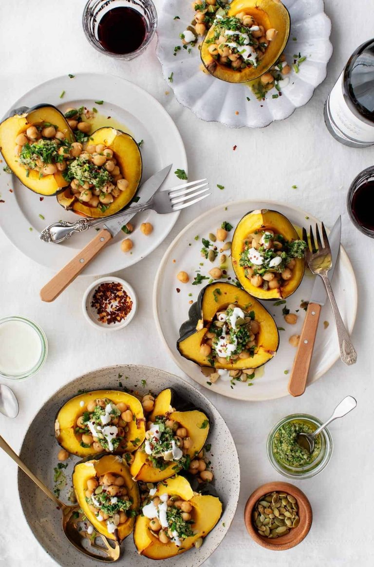 acorn squash with chickpeas and chimichurri