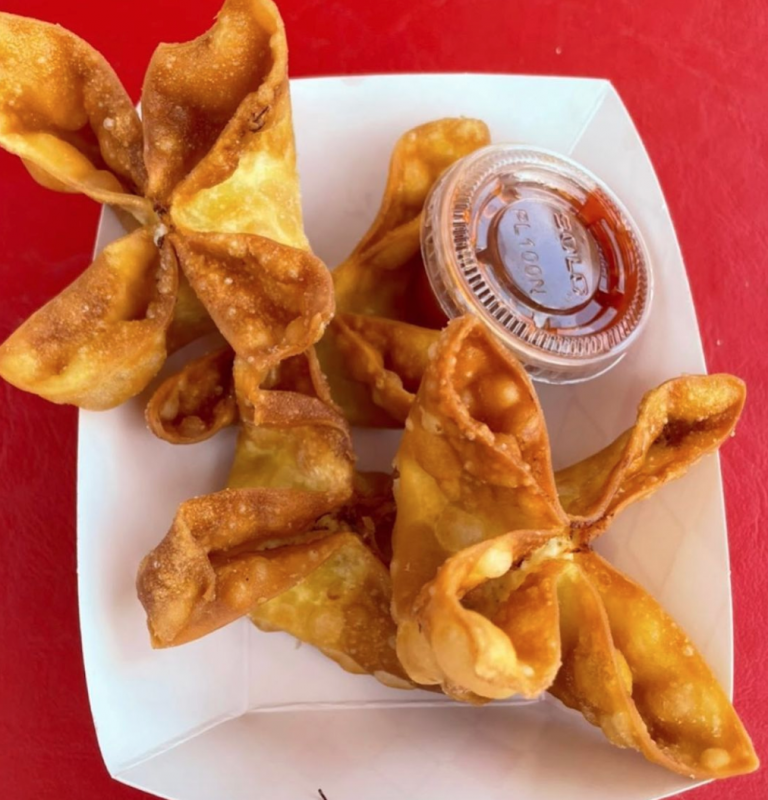 coat & thai crab rangoons 