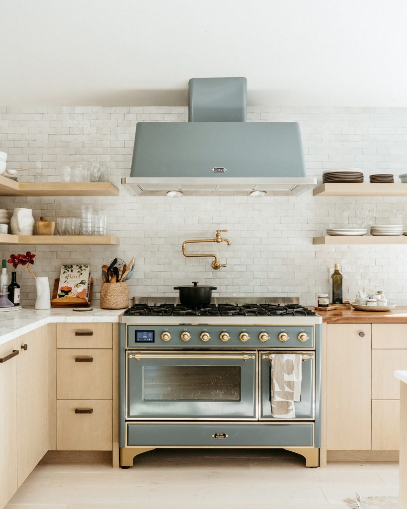 Brian and Jessie De Lowe aesthetic farmhouse kitchen.