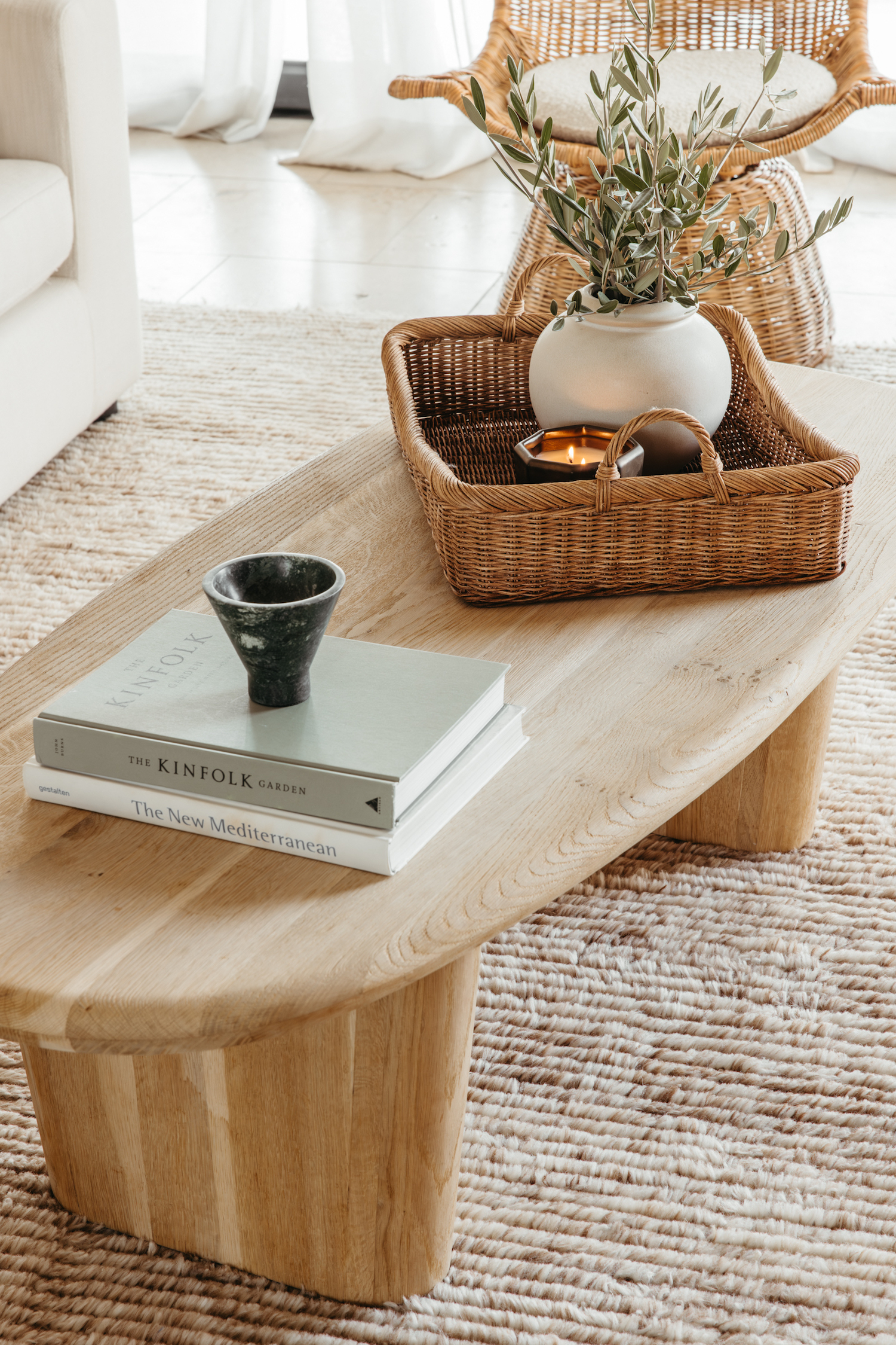 how to style a bookshelf, camille's living room coffee table, fall decor, target