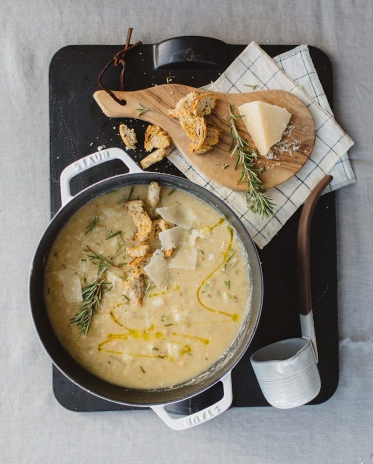 Roasted Cauliflower White Bean Soup With Rosemary