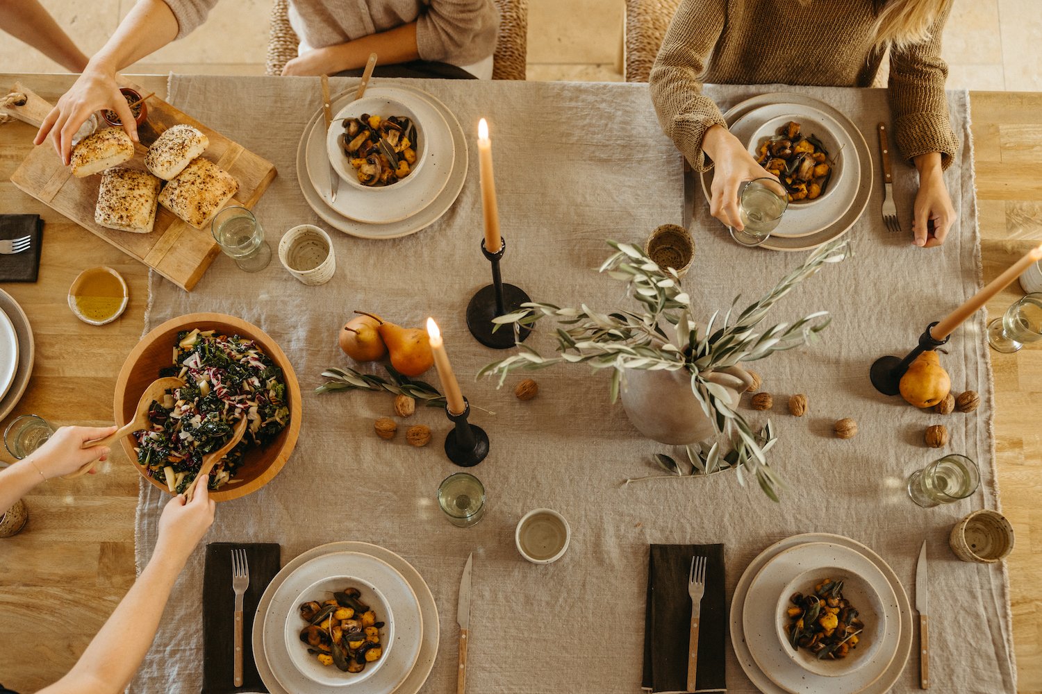 natural fall harvest tablescape with olive branches - thansgiving inspiration - casa zuma