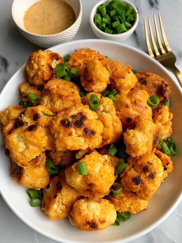 Crispy Baked Buffalo Cauliflower Wings_gluten free dairy free appetizers