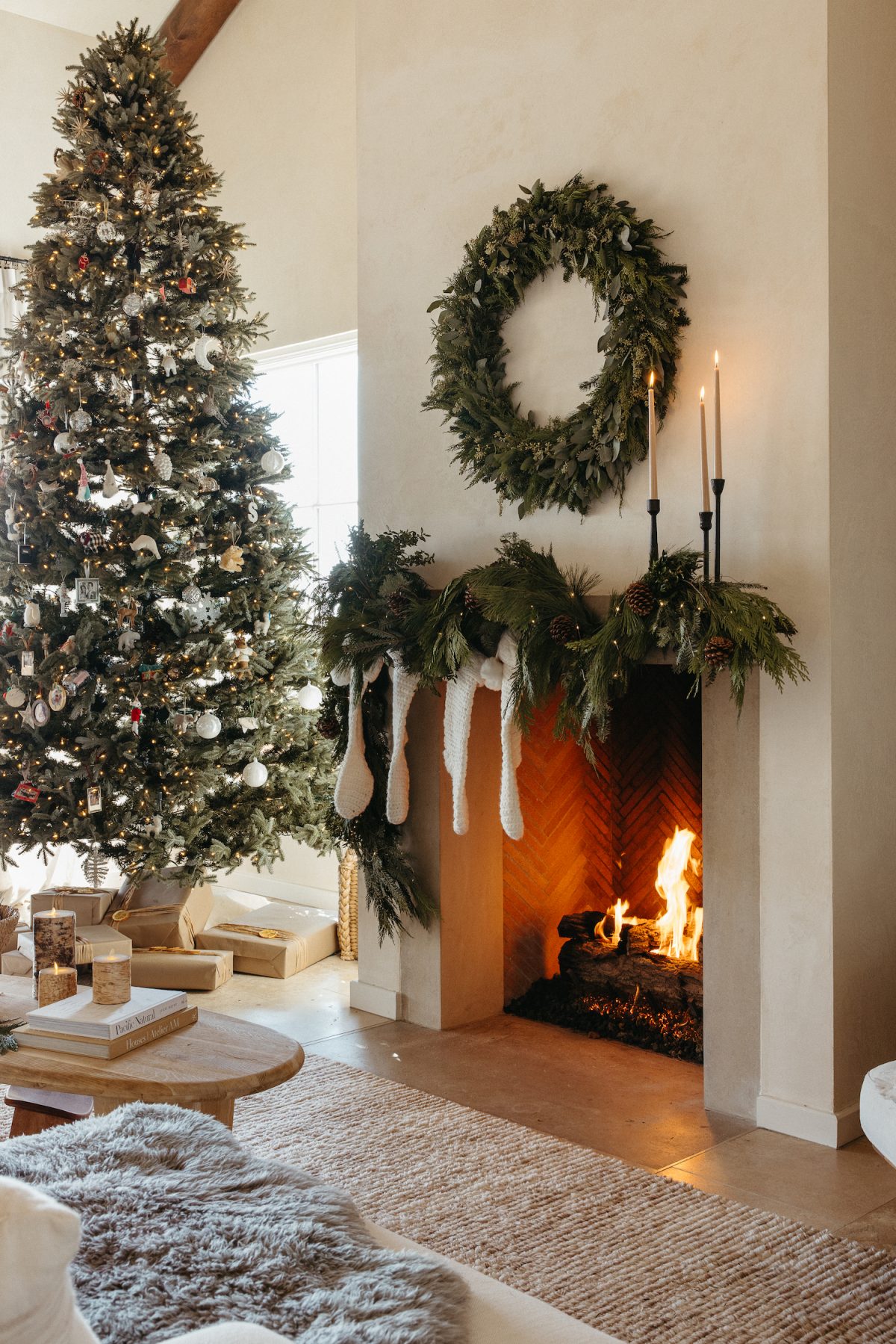 My 2023 Holiday Decor How I Turn Our Home Into A Cozy Haven Tips2buy Com   Camille Styles Holiday Decor 2023 8585 1200x1799 