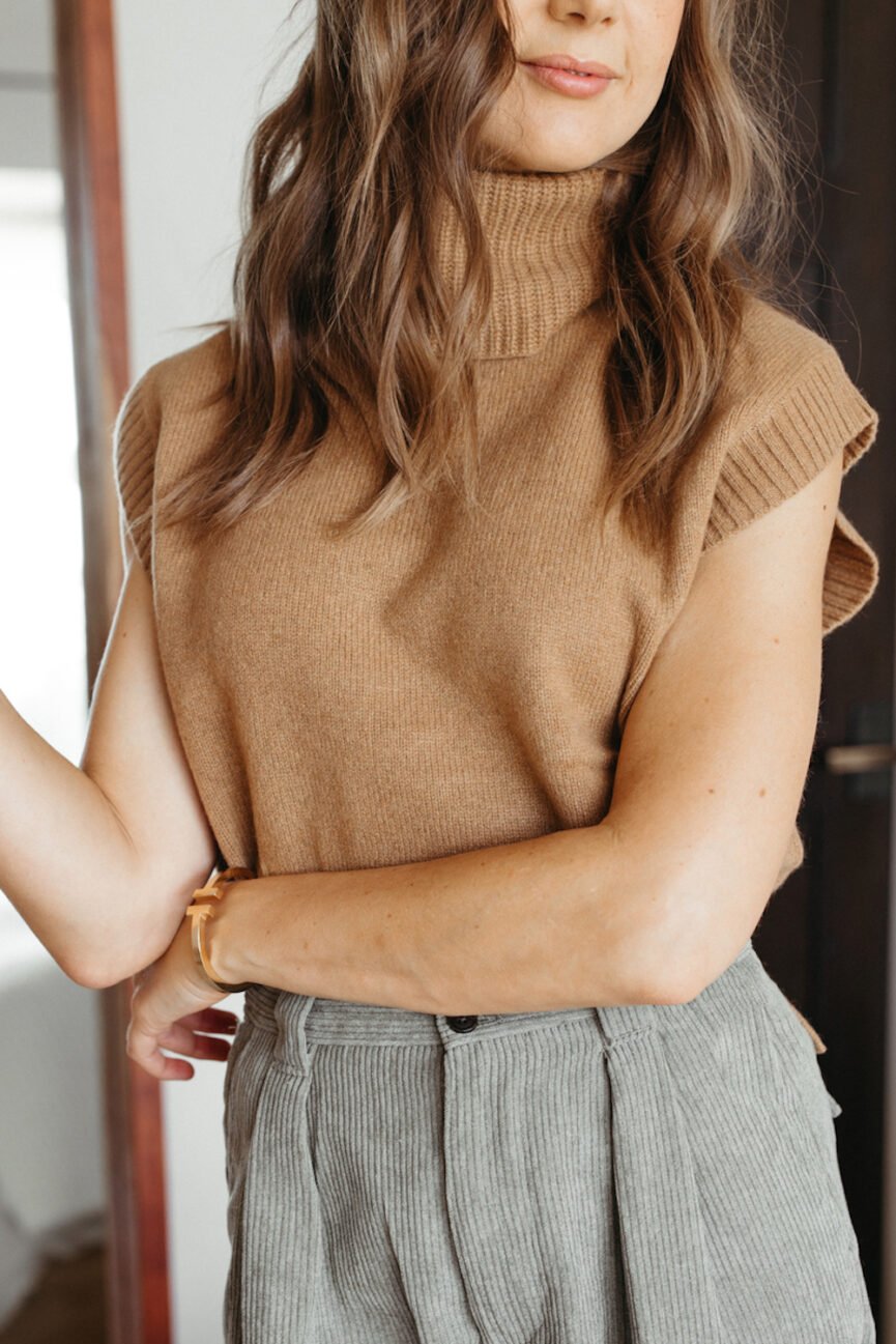 Chic & Comfy Work Style — Via Thea