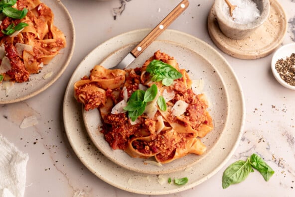 vegan mushroom bolognese