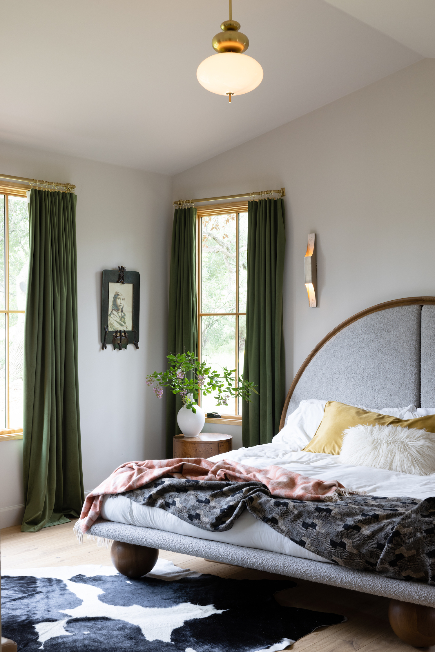 midland-harper-smith-cameron-duddy-house-tour-bedroom - Camille Styles