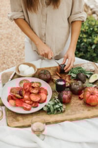 Avocado Caprese Salad Ingredients_10 minute meals