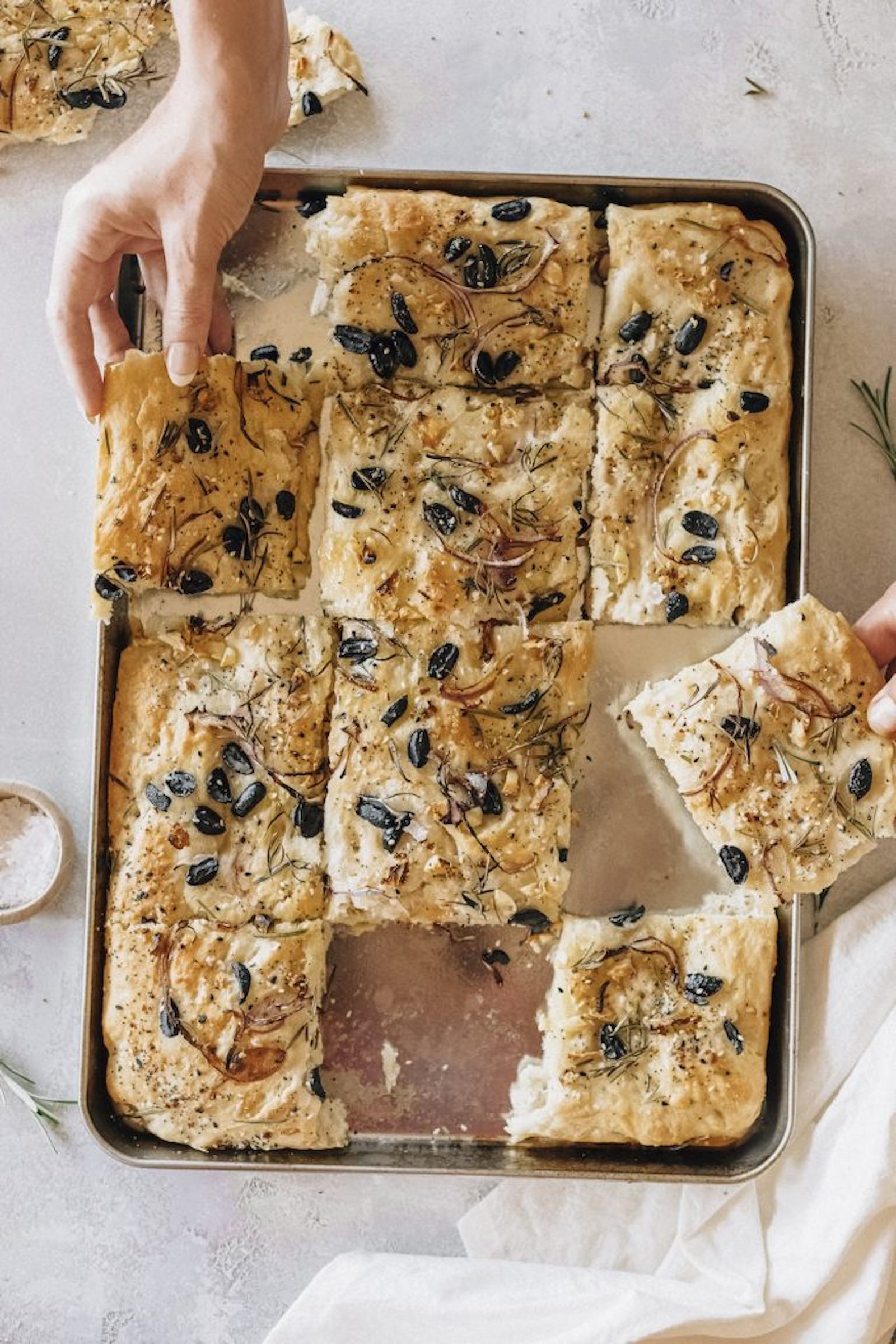 no-knead olive and rosemary focaccia