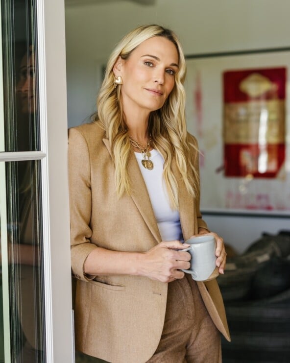 molly sims morning routine