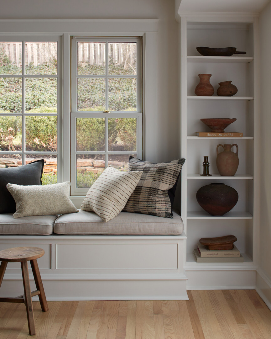 Little Lane home tour window seat.