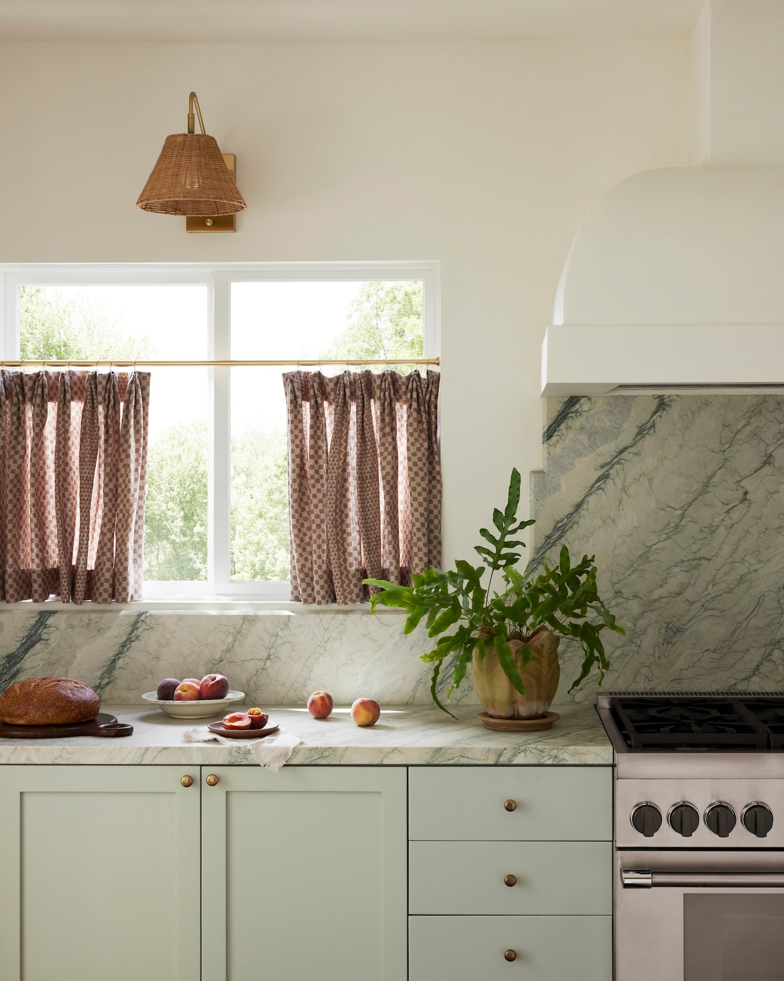 Designers Predict the Next “It” Kitchen Cabinet Paint Colors