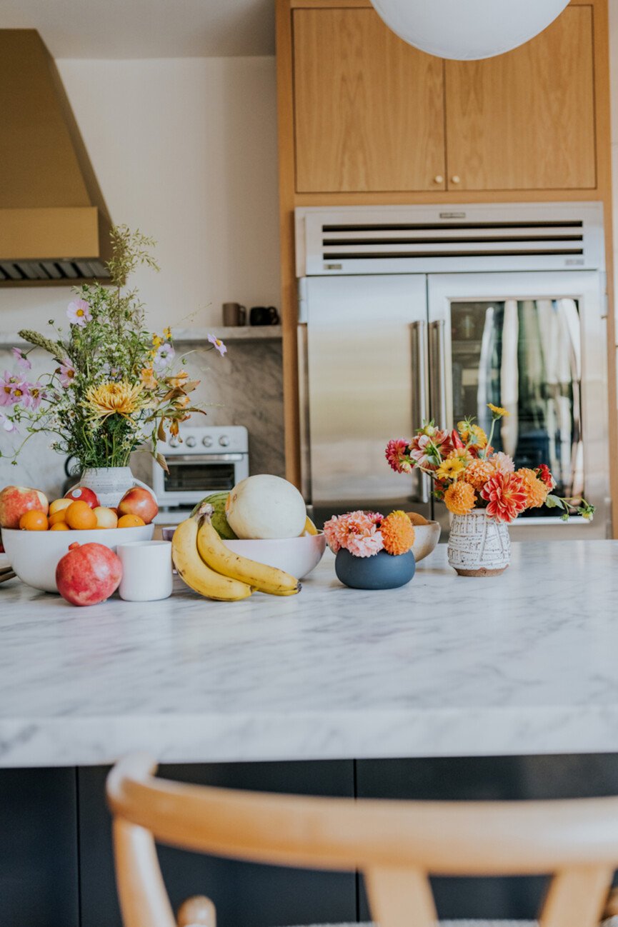 Fresh produce kitchen counter.