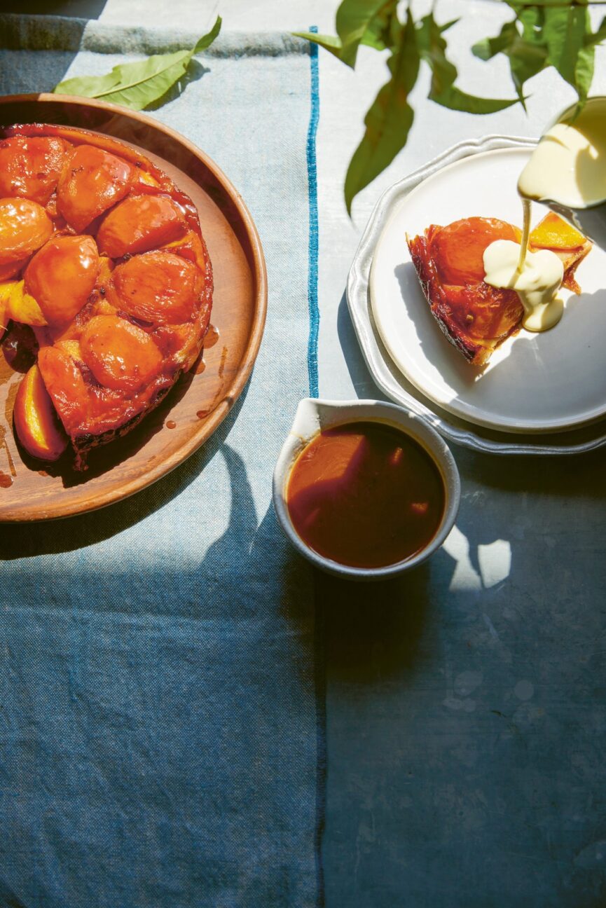 peach tarte tatin