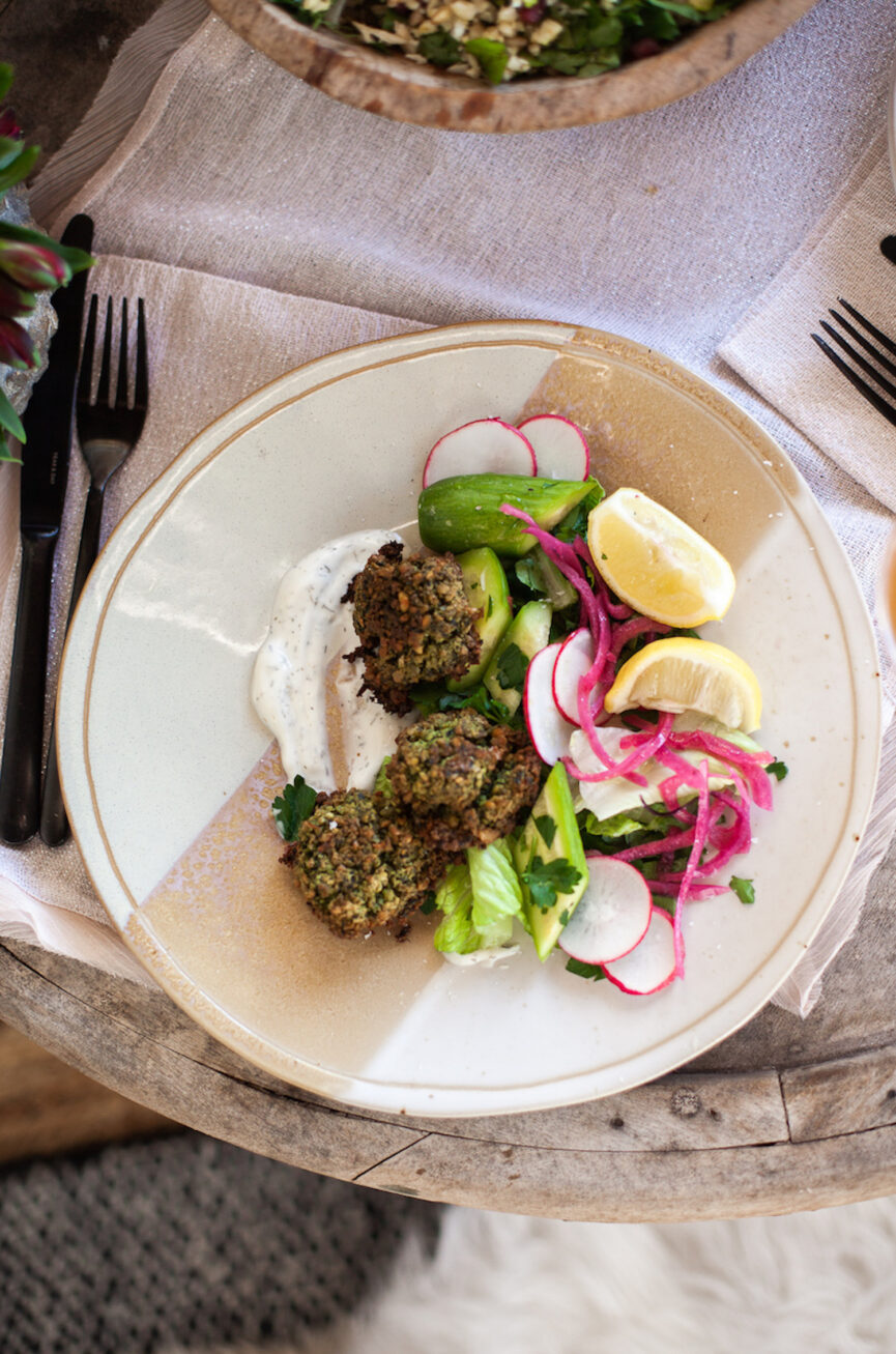 Falafel de garbanzos verdes con hierbas