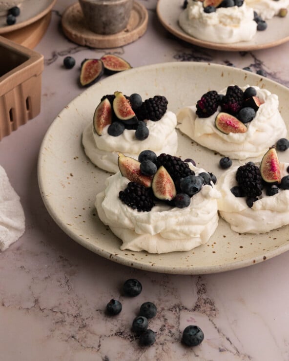 easy mini pavlova