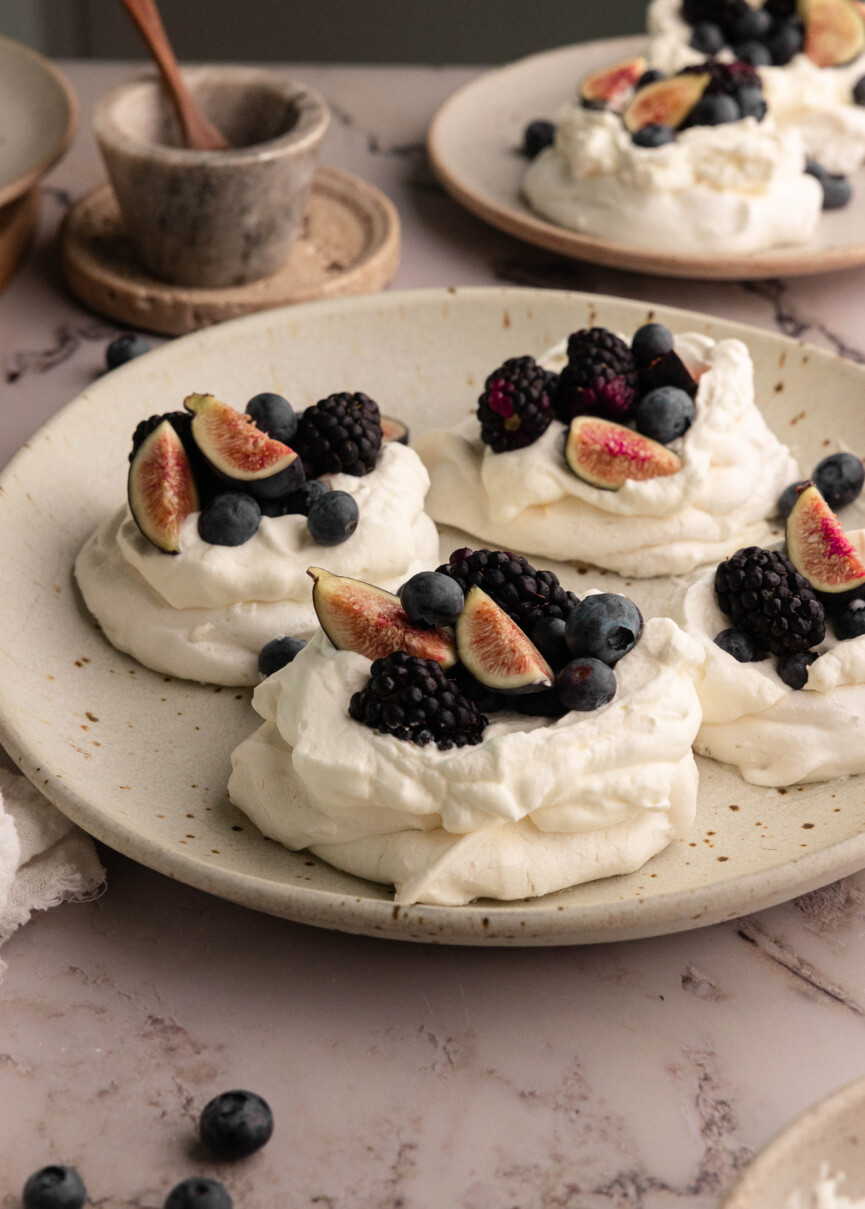 How to Make Easy Mini Pavlovas