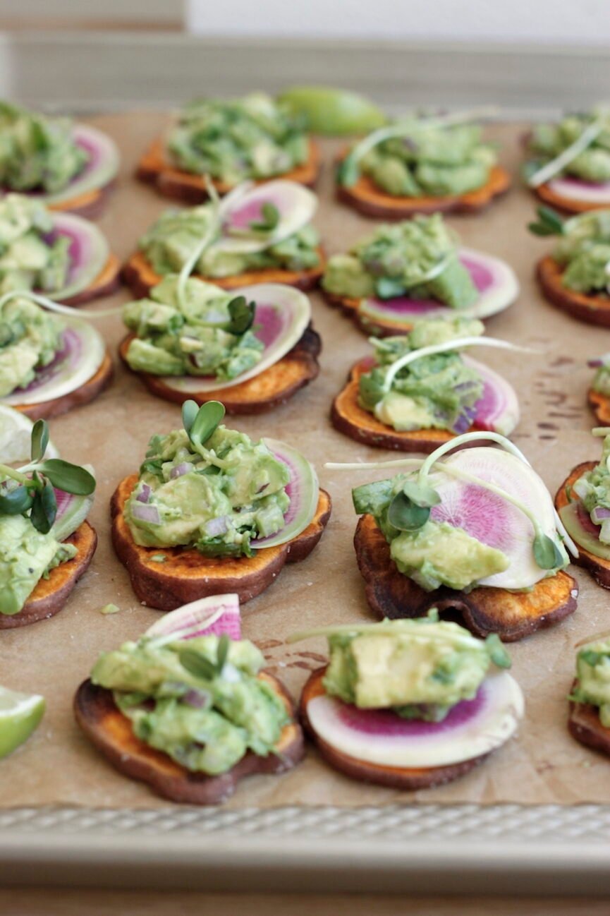 Torradas de guacamole de batata-doce